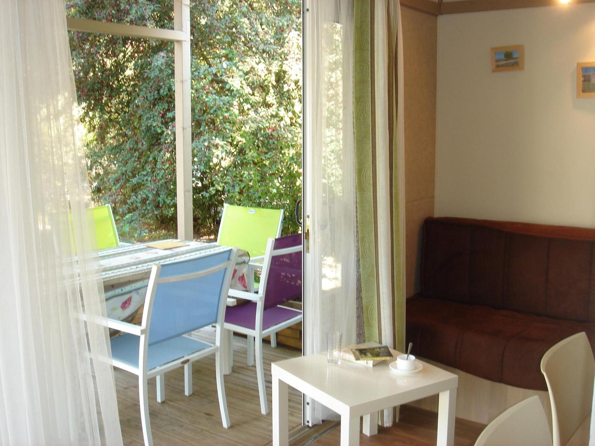 Camping Frederic Mistral カステラーヌ 部屋 写真
